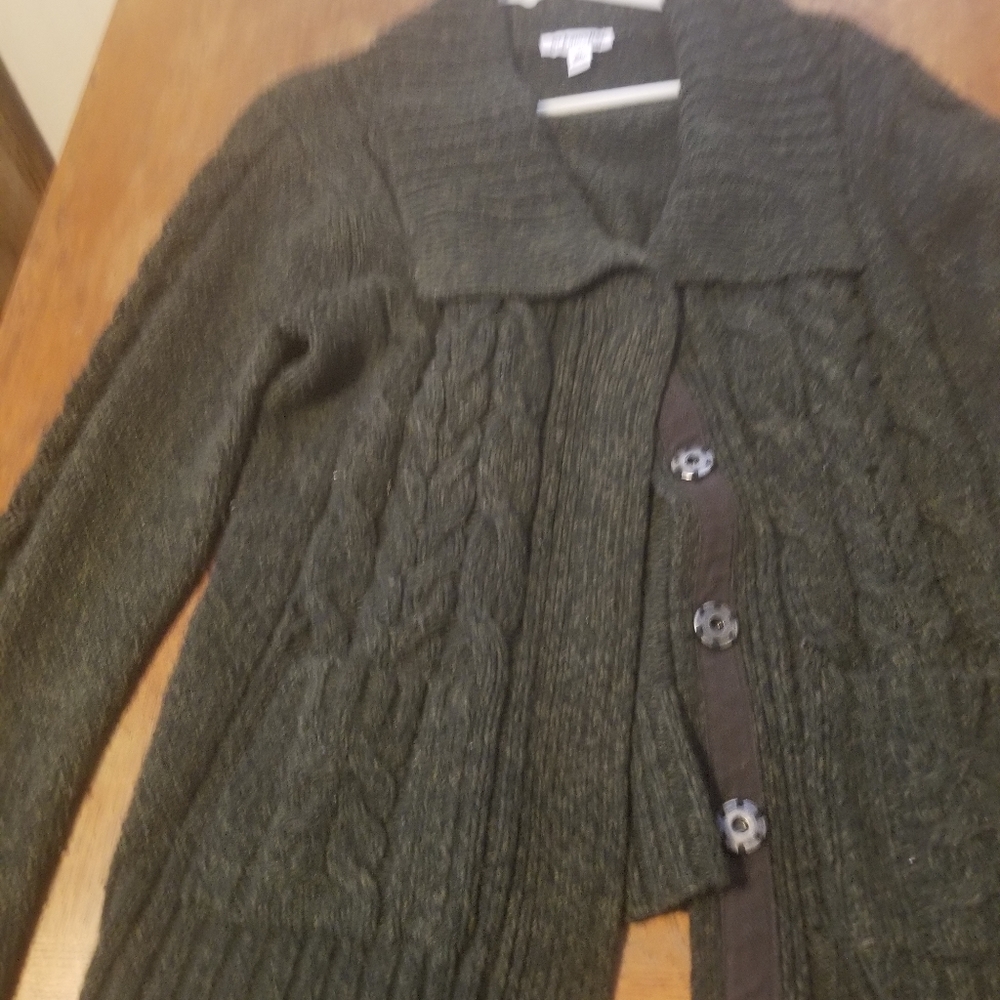 St. Johns bay ladies sweater